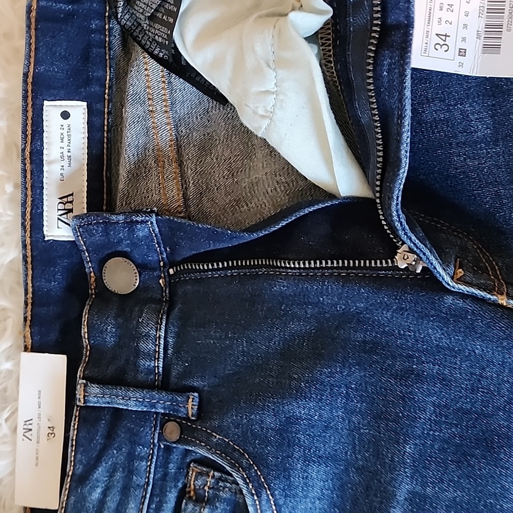 Zara Slim Fit Bootcut Mid Rise  Dark Blue Denim Jeans - Picture 3 of 11
